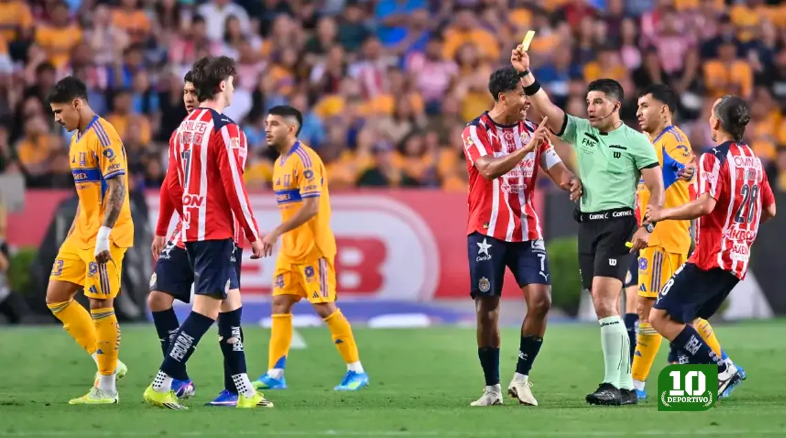Afición de Chivas señala al culpable de la derrota contra Tigres en la Liguilla